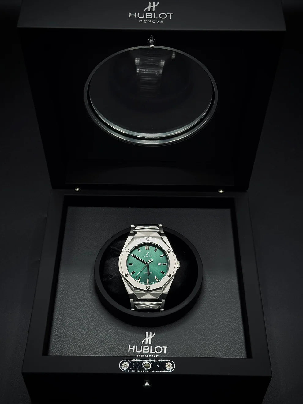 Hublot Cut Rotating Back (Swiss like)